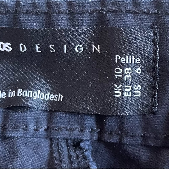 Design Petite oversized cargo with multi pockets - Picture 5 of 7